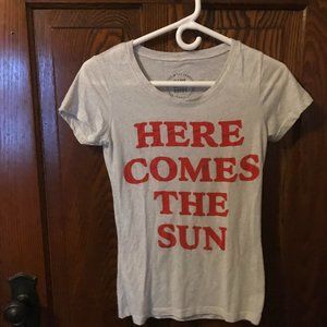 lightwheight graphic tshirt